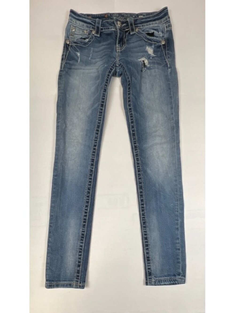 Miss Me Women 26x31 Signature Skinny Jeans Medium Wash Distressed Embellished
